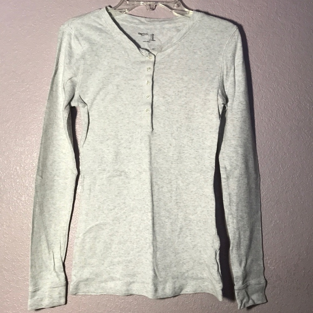 WHITE LONG SLEEVE PAJAMA HALF BUTTON UP TOP